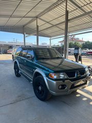 Mitsubishi Pajero 2006 Sport-thumb-2