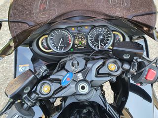 Suzuki GSXR 1300 Hayabusa 2021-thumb-10