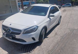 Mercedes-Benz A 180 2016