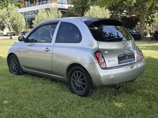 Nissan Micra 2004-thumb-4