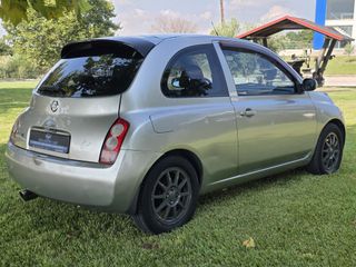 Nissan Micra 2004-thumb-7
