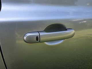 Nissan Micra 2004-thumb-13