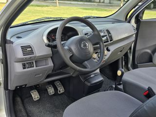 Nissan Micra 2004-thumb-19