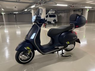 Vespa GTS Super Tech 300 2025 super tech-thumb-6