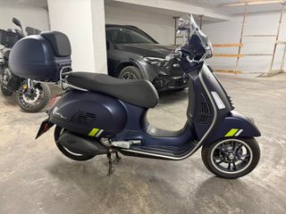 Vespa GTS Super Tech 300 2025 super tech-thumb-8