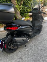 Piaggio Beverly 400 2024 Deep Black