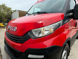 Κλούβα Iveco 2018