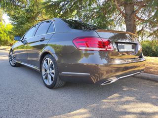 Mercedes-Benz E 350 2013 280€  ΤΈΛΗ ΚΥΚΛΟΦΟΡΊΑΣ *V6 * Automatic * Δέρμα * Φουλ Έξτρα*-thumb-1