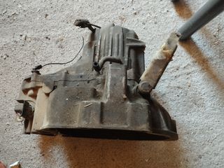 Σασμάν Νissan Almera 1998