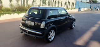 Mini ONE 2006-thumb-1