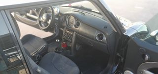 Mini ONE 2006-thumb-6