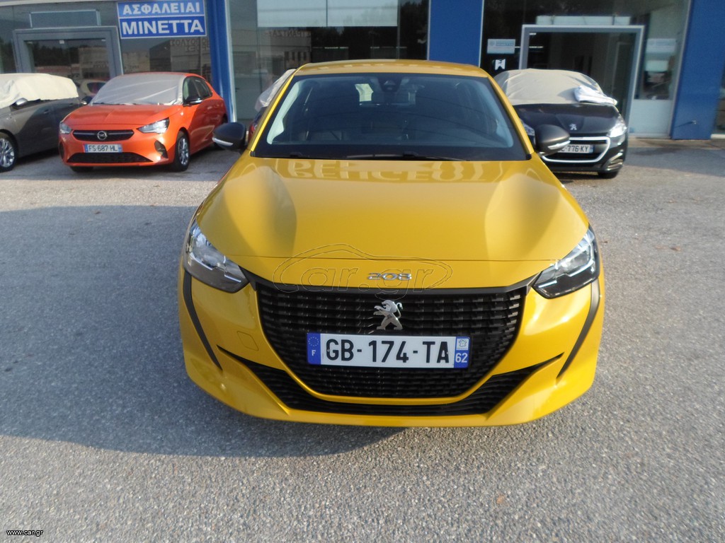 Peugeot 208 2021