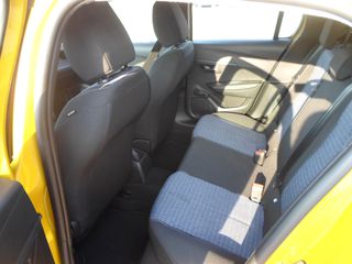 Peugeot 208 2021-thumb-5