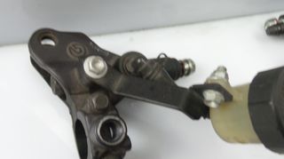 APRILIA RSV 1000 TUONO GEN 2 ΑΝΤΛΙΕΣ-ΤΡΟΜΠΕΣ ΦΡΕΝΟΥ ΑΜΠΡΑΓΙΑΖ BREMBO ΖΕΥΓΑΡΑΚΙ-thumb-5