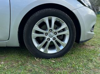 Kia Ceed / cee'd 2013-thumb-10