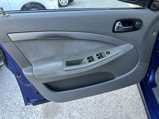 Chevrolet Lacetti 2005-thumb-27