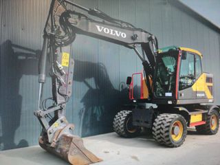 Εκσκαφέας Με Λάστιχα Volvo 2016 EWR150