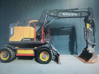 Εκσκαφέας Με Λάστιχα Volvo 2016 EWR150-thumb-5