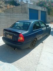 Hyundai Accent 2001