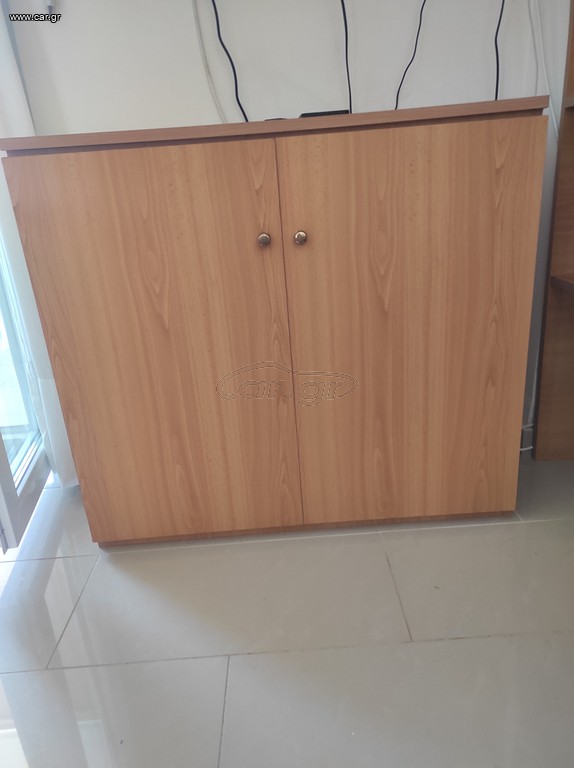 έπιπλο τηλεόρασης βιβλιοθήκη