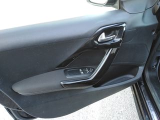Peugeot 208 2017 TVTi Style   NAVI-thumb-11