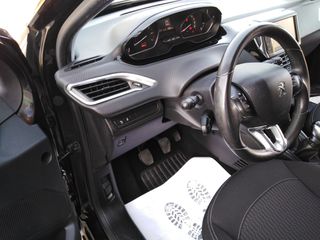 Peugeot 208 2017 TVTi Style   NAVI-thumb-18