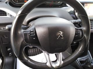 Peugeot 208 2017 TVTi Style   NAVI-thumb-19