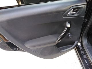 Peugeot 208 2017 TVTi Style   NAVI-thumb-25