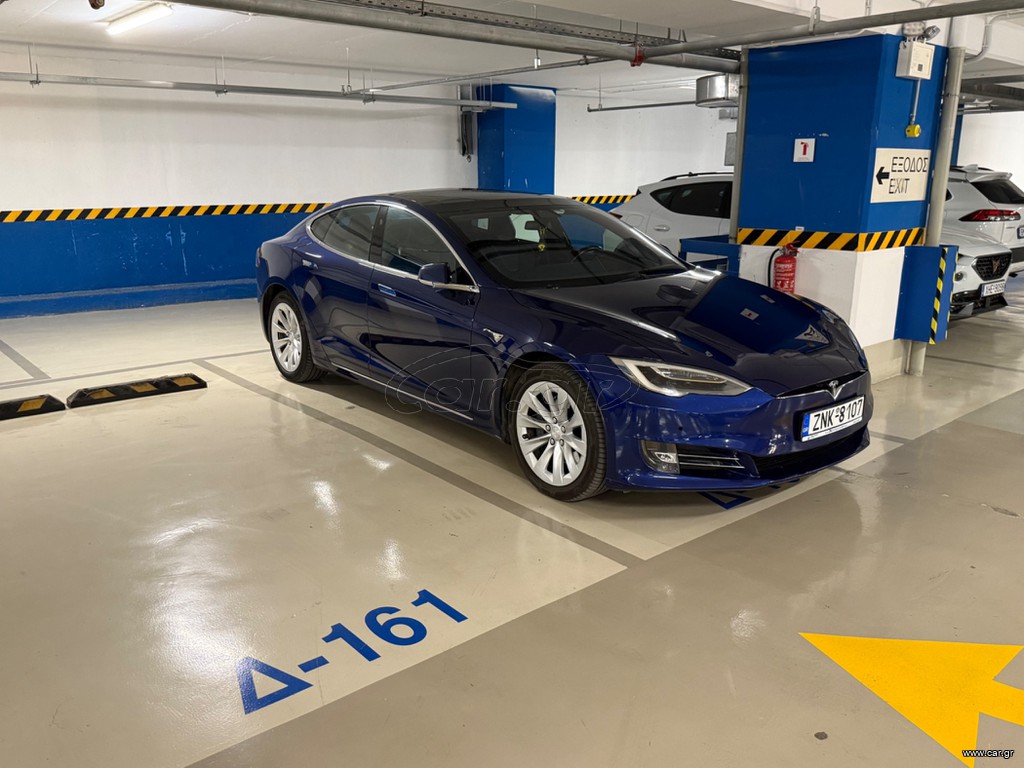 Tesla Model S 2019