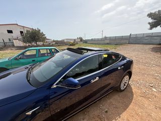 Tesla Model S 2019-thumb-10