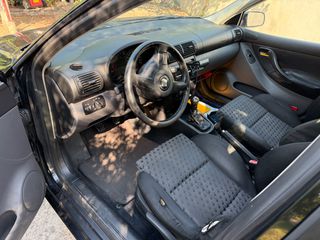 Seat Leon 2004 1.6 16V-thumb-10