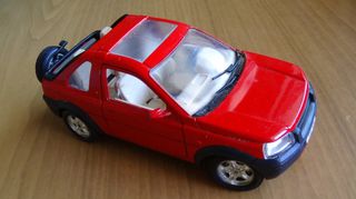 Συλλεκτική μινιατούρα Bburago Land Rover Freelander 1998 κλίμακας 1:24