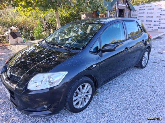 Toyota Auris 2010