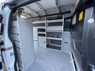 Κλούβα Ford 2017 Custom ΠΩΛΟΥΝΤΑΙ ΜΟΝΟ ΤΑ ΡΑΦΙΑ ΜΕ INVERTER-thumb-35