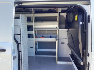 Κλούβα Ford 2017 Custom ΠΩΛΟΥΝΤΑΙ ΜΟΝΟ ΤΑ ΡΑΦΙΑ ΜΕ INVERTER-thumb-7