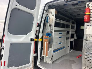 Κλούβα Ford 2017 Custom ΠΩΛΟΥΝΤΑΙ ΜΟΝΟ ΤΑ ΡΑΦΙΑ ΜΕ INVERTER-thumb-12