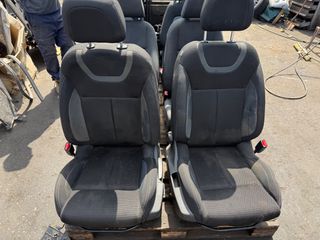 Καθίσματα Citroen C4