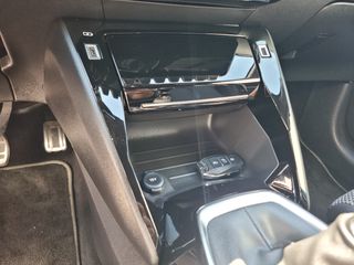 Peugeot 208 2020 !!!! GT LINE !!!! NAVI KAMERA CLIMA 101HP-thumb-64