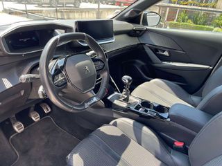 Peugeot 208 2020 !!!! GT LINE !!!! NAVI KAMERA CLIMA 101HP-thumb-6