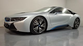 Bmw i8 2015 * HEAD-UP * LED * Harman Kardon *