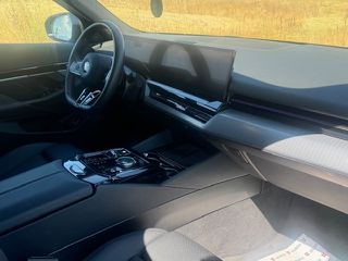 Bmw 520 2024 520D DIESEL HYBRID-thumb-11