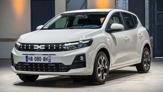Dacia Sandero 2026 STREETWAY Essential Tce 100 ΠΡΟΣΦΟΡΕΣ ΕΝΤΟΣ ΕΚΘΕΣΗΣ