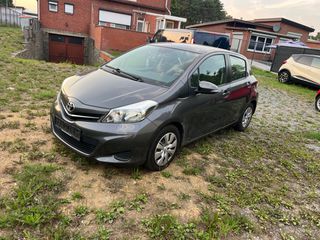 Toyota Yaris 2012