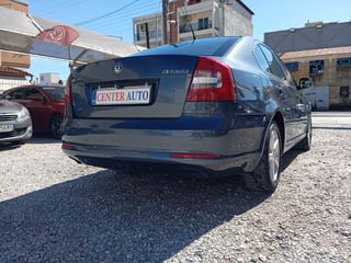 Skoda Octavia 2011 TDI Elegance Navi Multimedia-thumb-14