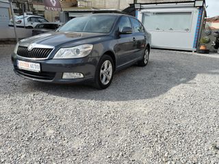 Skoda Octavia 2011 TDI Elegance Navi Multimedia-thumb-23
