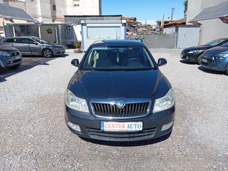 Skoda Octavia 2011 TDI Elegance Navi Multimedia-thumb-2
