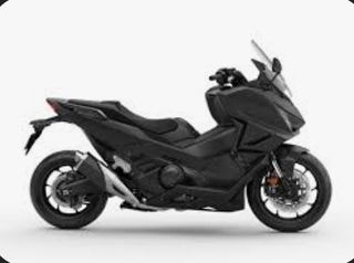 Honda Forza 750 2021