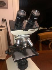 ΜΙΚΡΟΣΚΟΠΕΙΟ ΙΑΤΡΕΙΟΥ ΚΑΤΑΣΤΑΣΗ ΑΡΙΣΤΗ ME ΟΛΟΥΣ ΤΟΥΣ ΦΑΚΟΥΣ