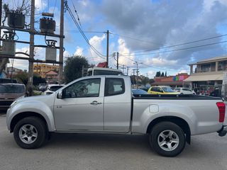 Isuzu D-Max 2012-thumb-1