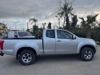 Isuzu D-Max 2012-thumb-4